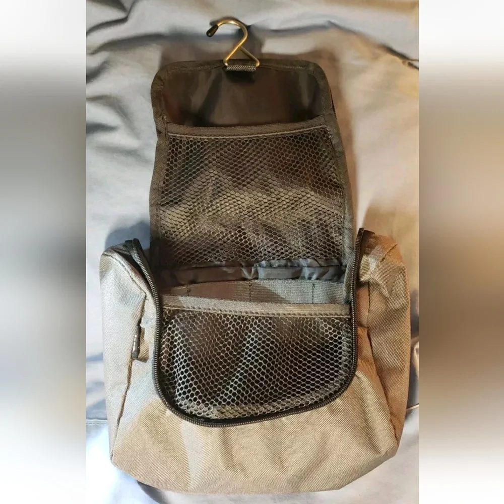 Jeep Hanging Toiletry Travel Bag Individual Size Gray
